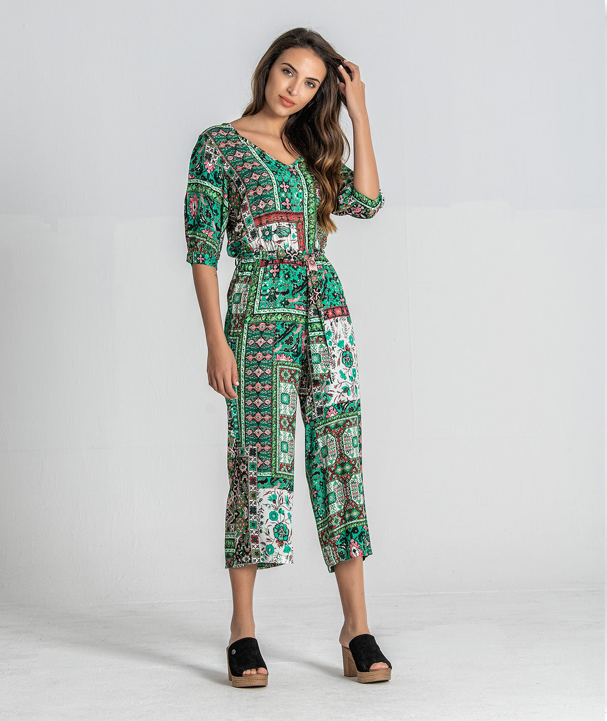 Macacão decote em V 2857