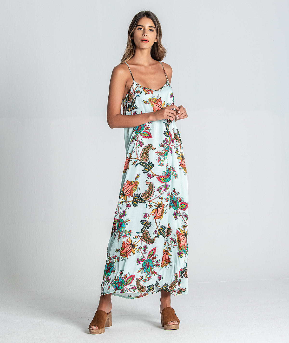 Vestido de alças com motivo 2869