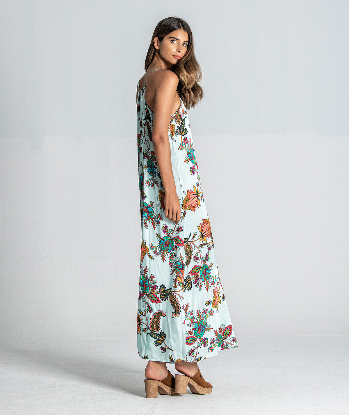 Vestido de alças com motivo 2869