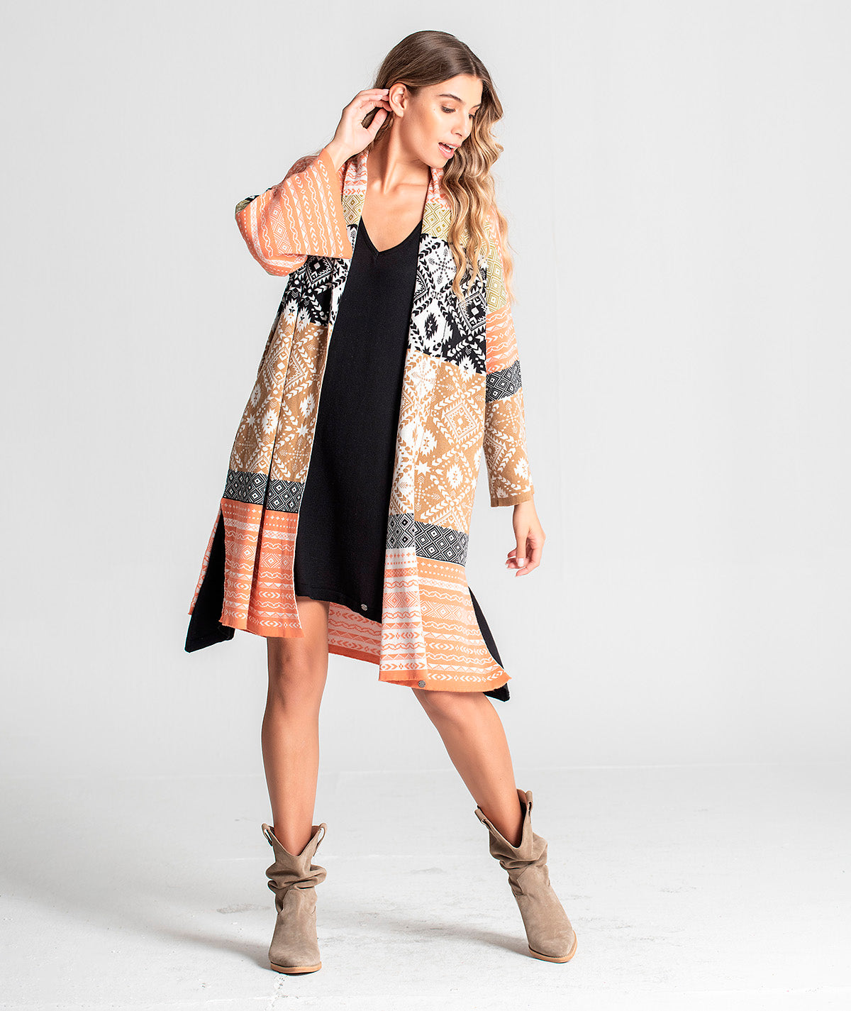 Vestido básico decote em V 3143