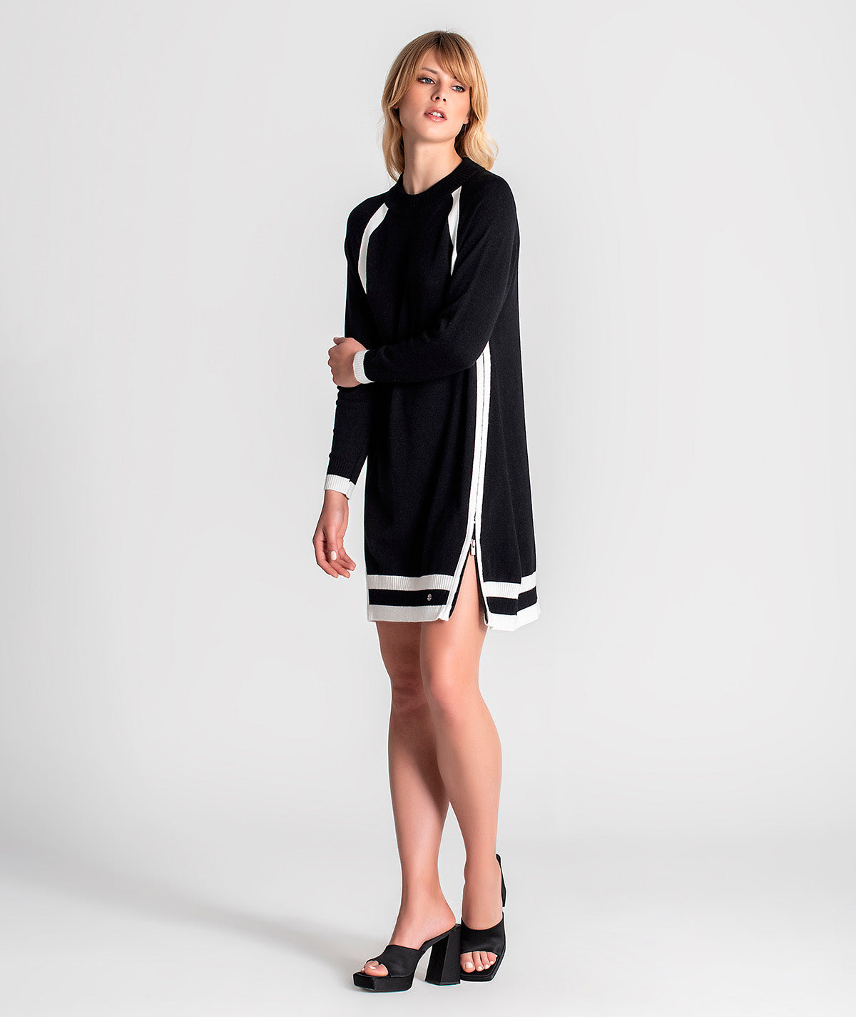 Vestido com riscas a contraste 3181
