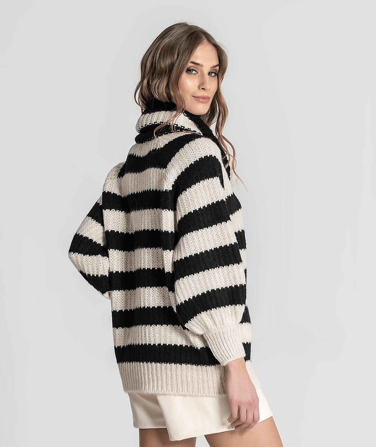 Camisola com riscas e molas na gola 3272