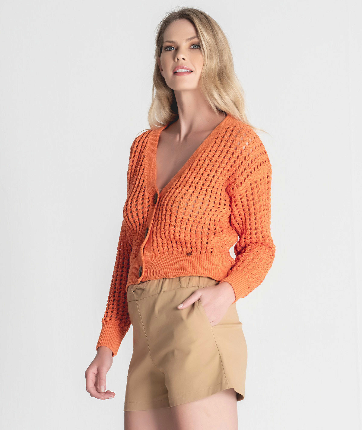 Short perforated jacket with buttons 3289
