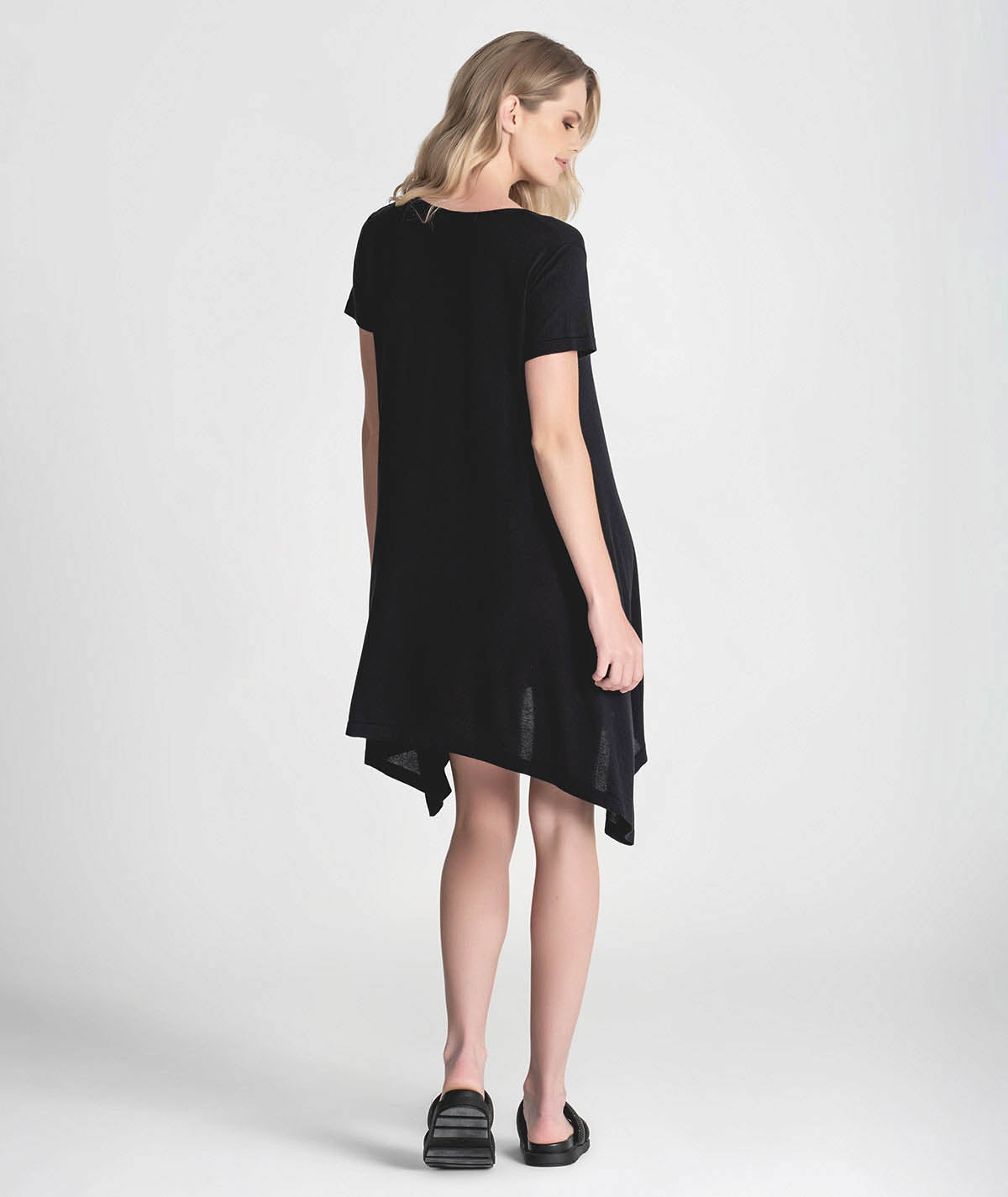 Vestido básico pontas 3333