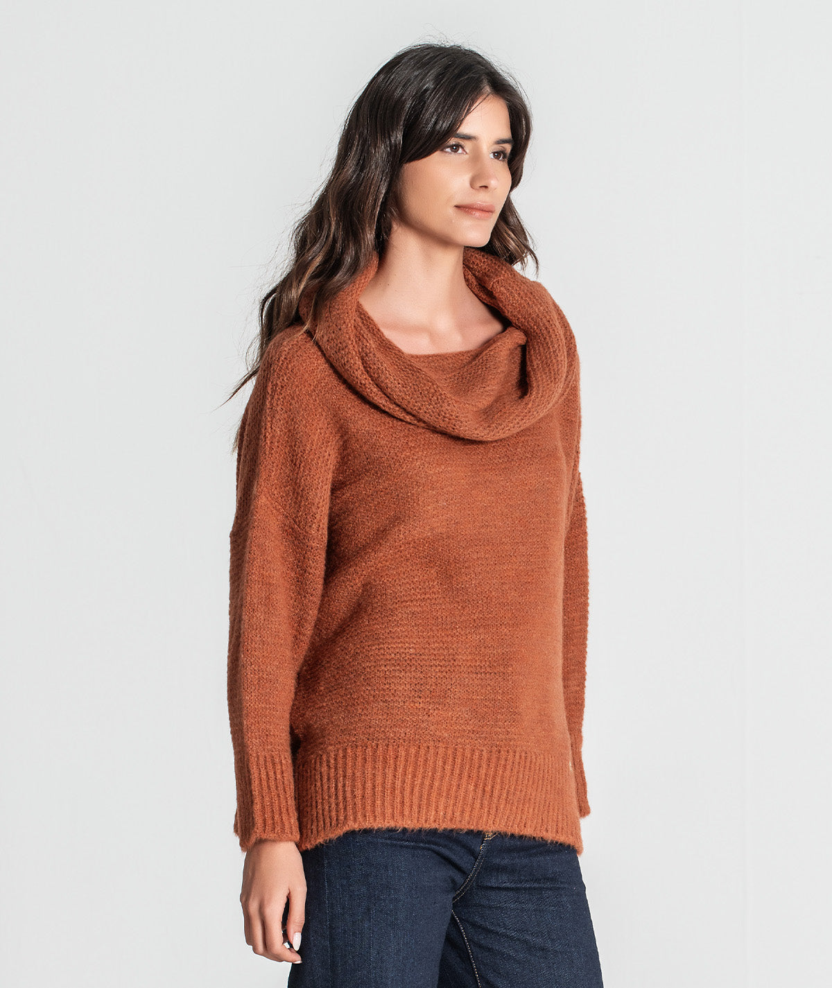 Camisola oversize com gola larga 3358