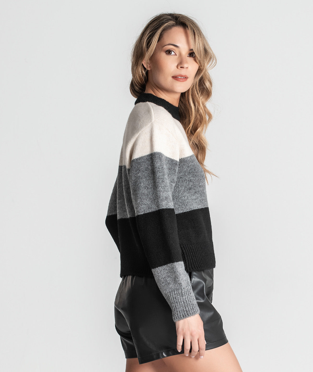 Camisola riscas com bordado 3372