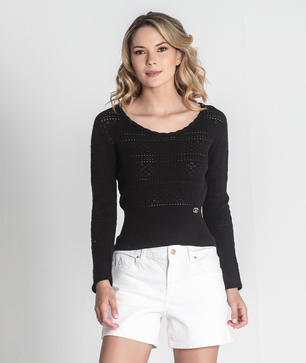 Camisola perfurada 3389