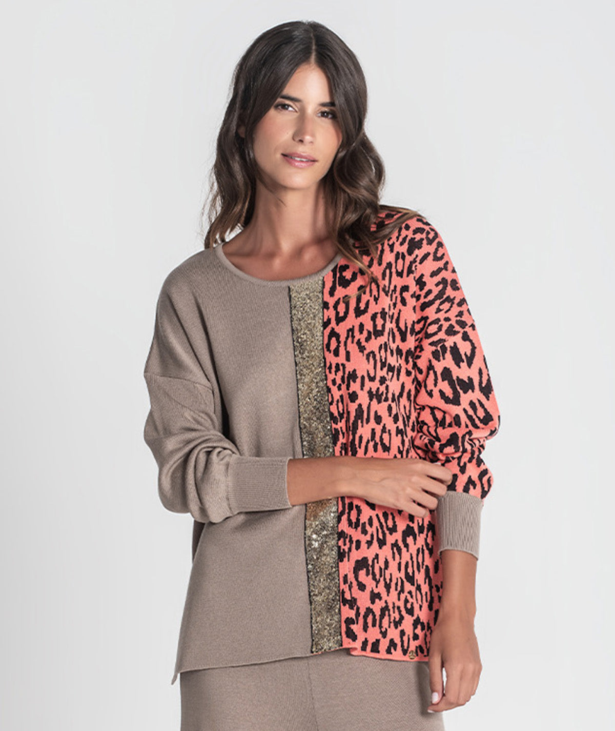 Camisola animal print com lantejoulas 3398