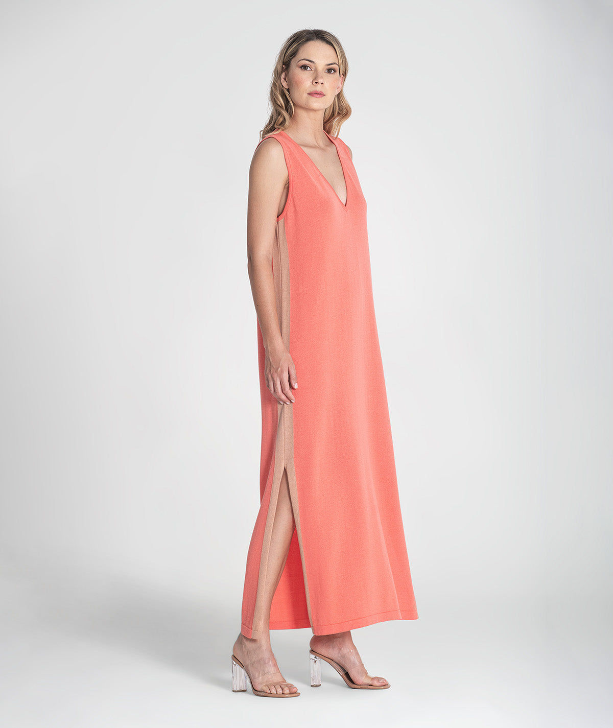 Vestido com contrastes de cor 3413