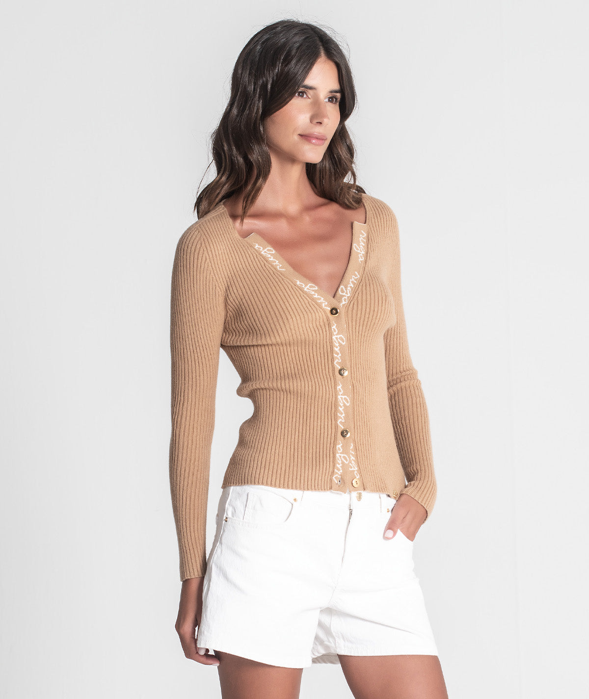 Casaco lettering e botões dourados 3419