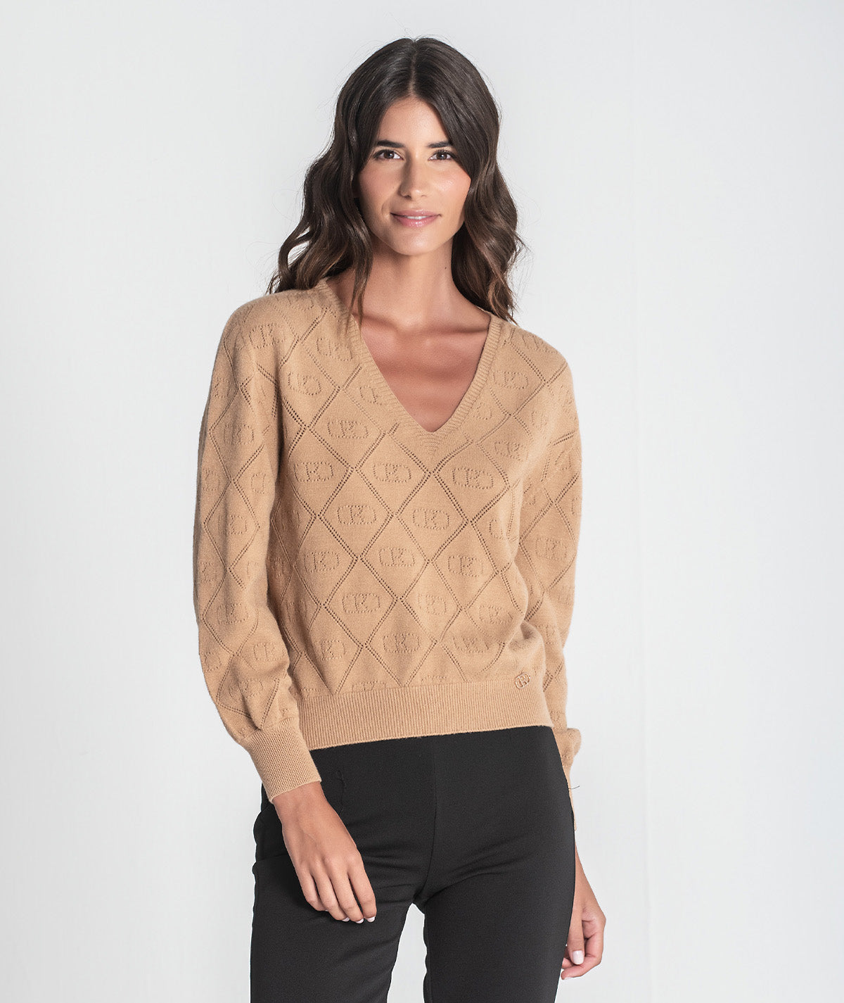 Camisola com perfurados 3421
