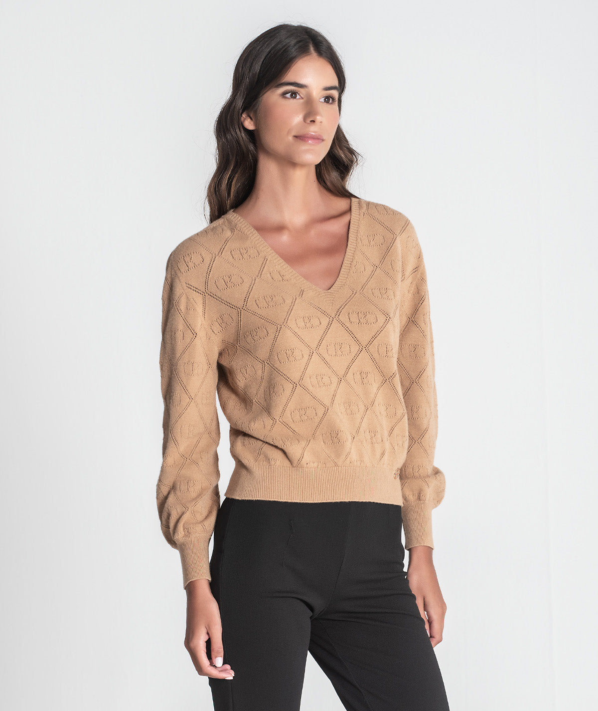 Camisola com perfurados 3421