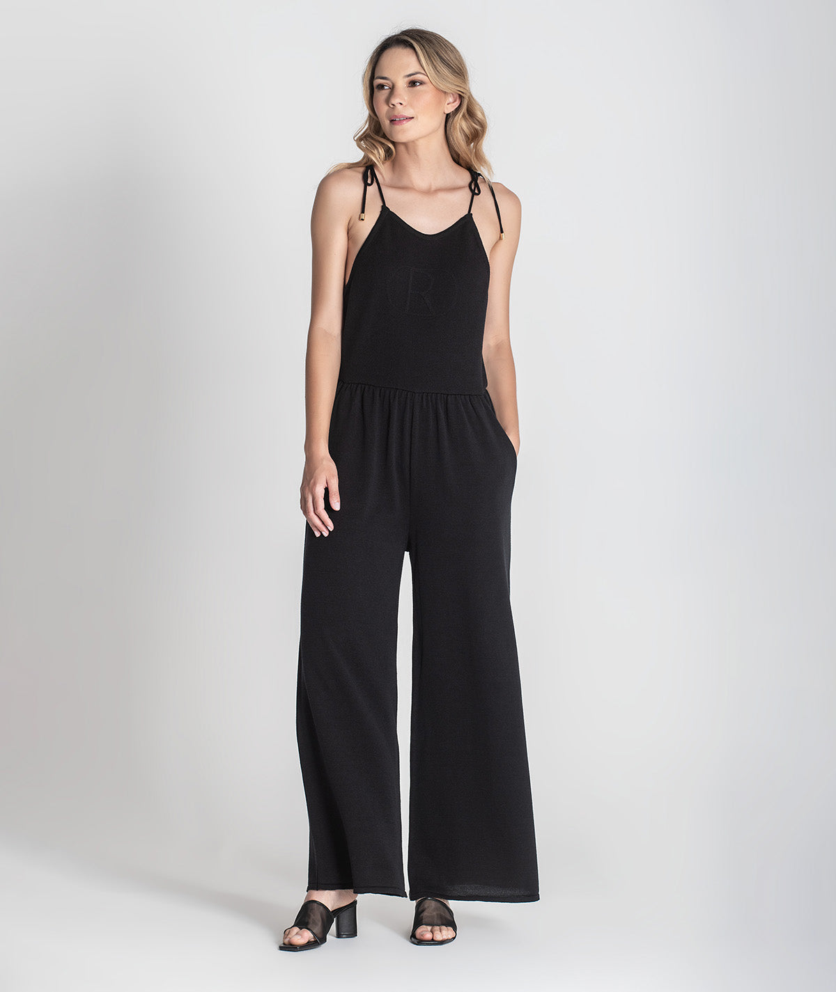 Macacão com relevo r 3425