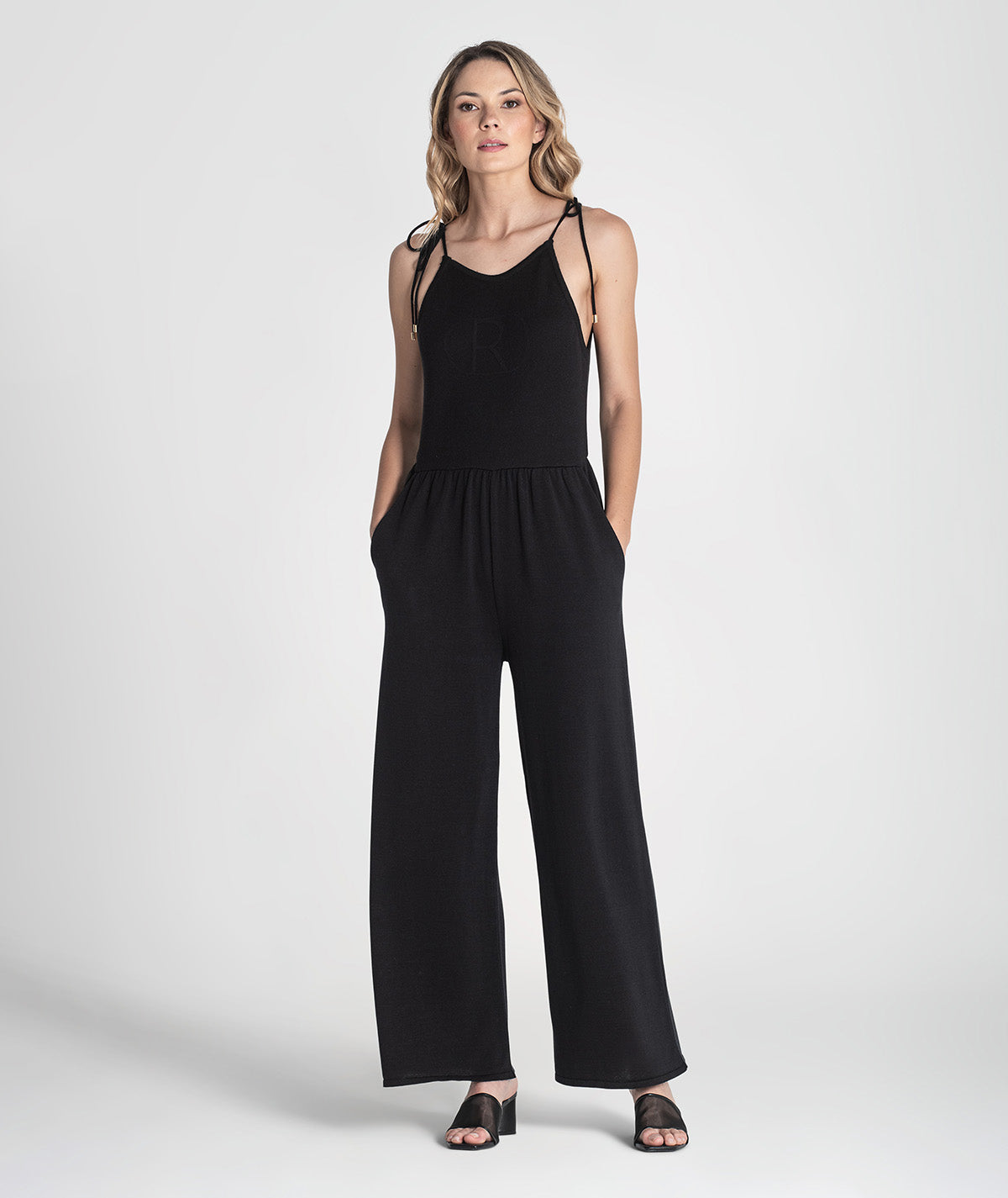 Macacão com relevo r 3425