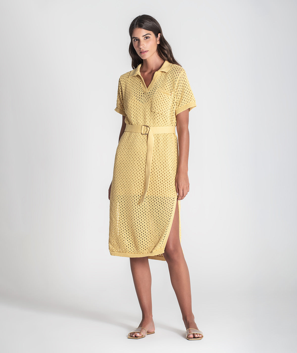 Vestido perfurado com chapa r no bolso 3428