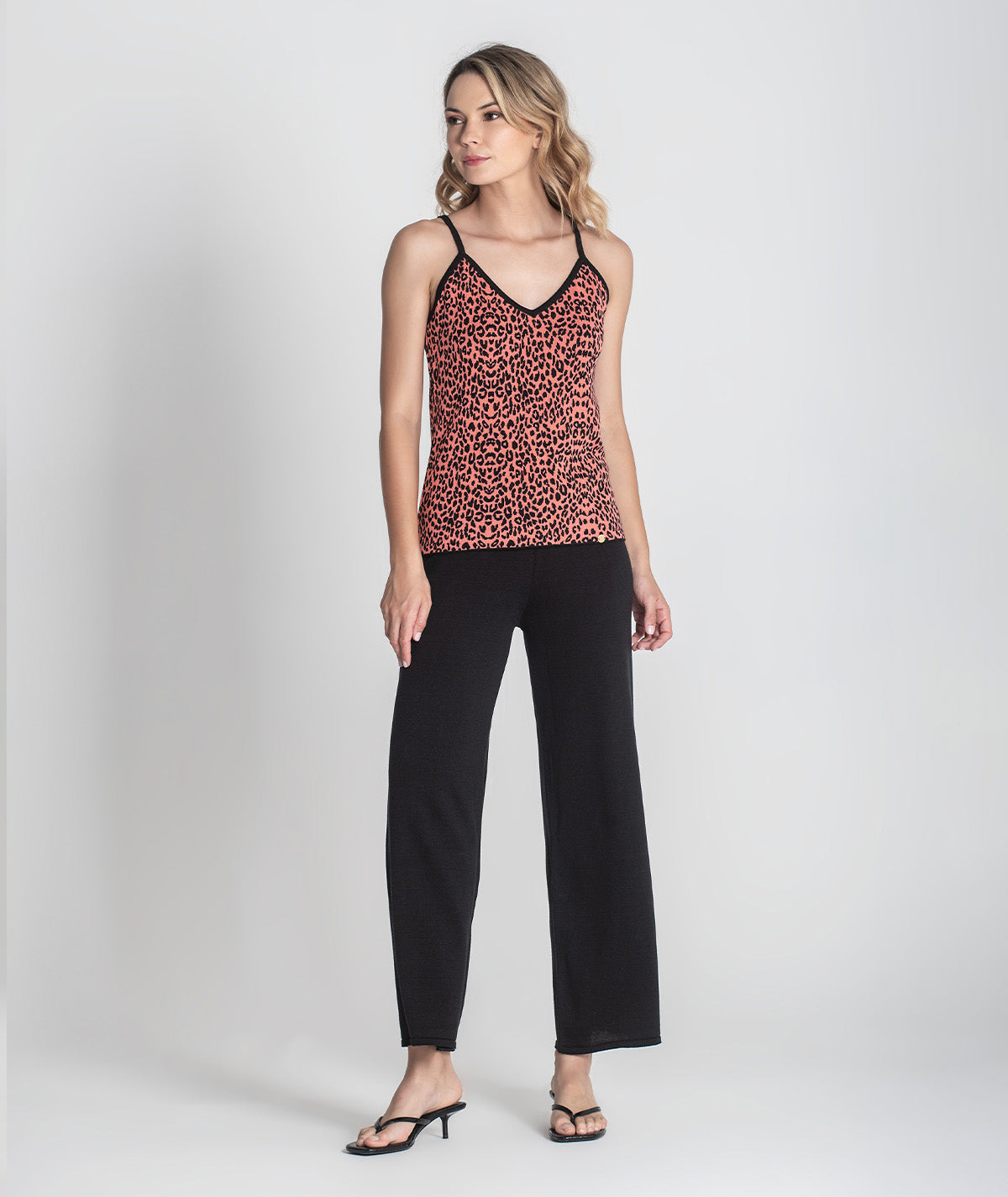 Calças básicas 3430