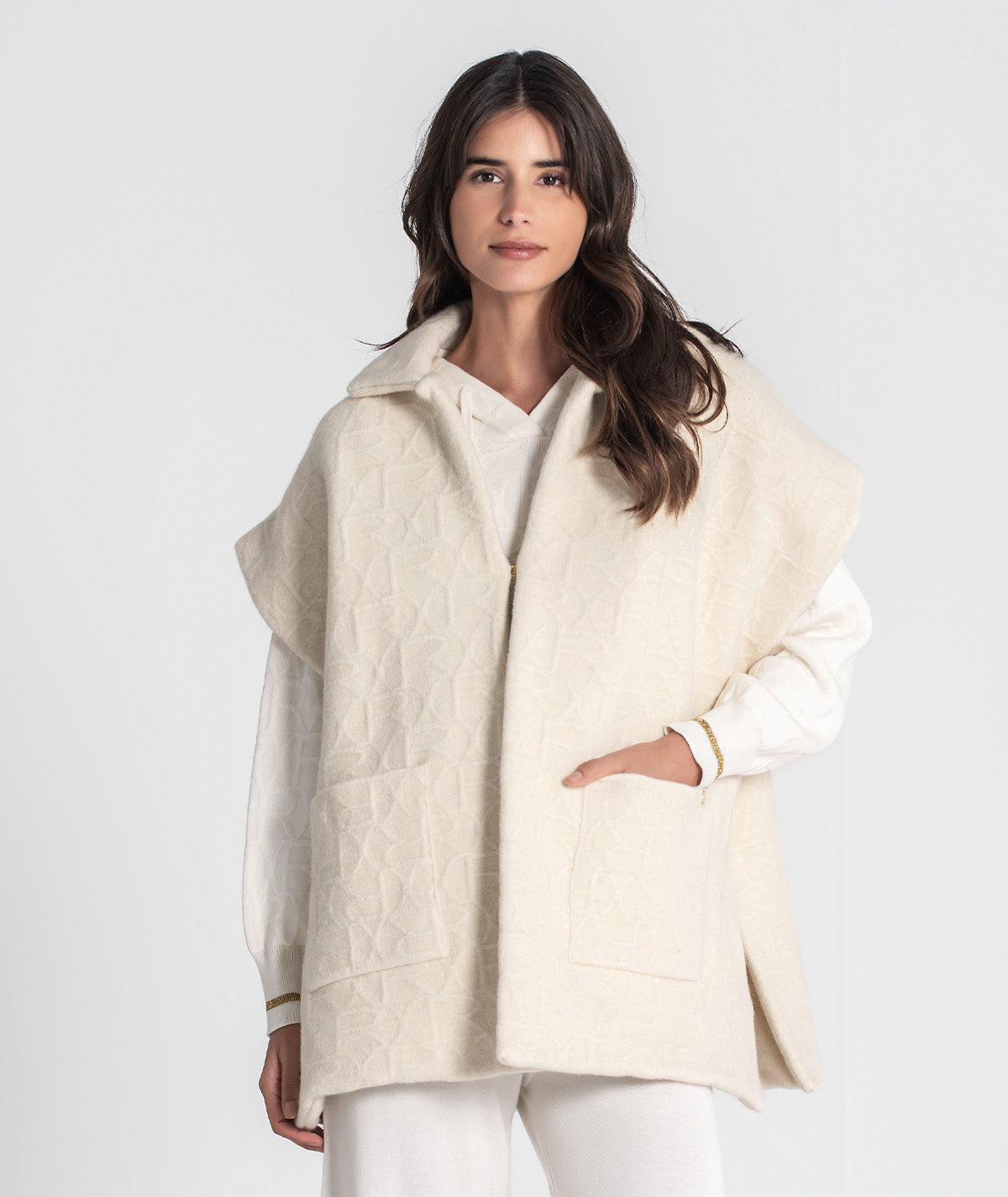 Colete oversize com relevos 3450