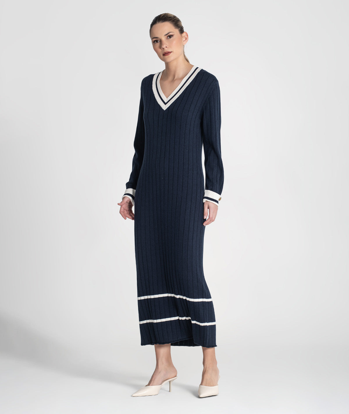 Vestido canelado com contraste no decote 3472