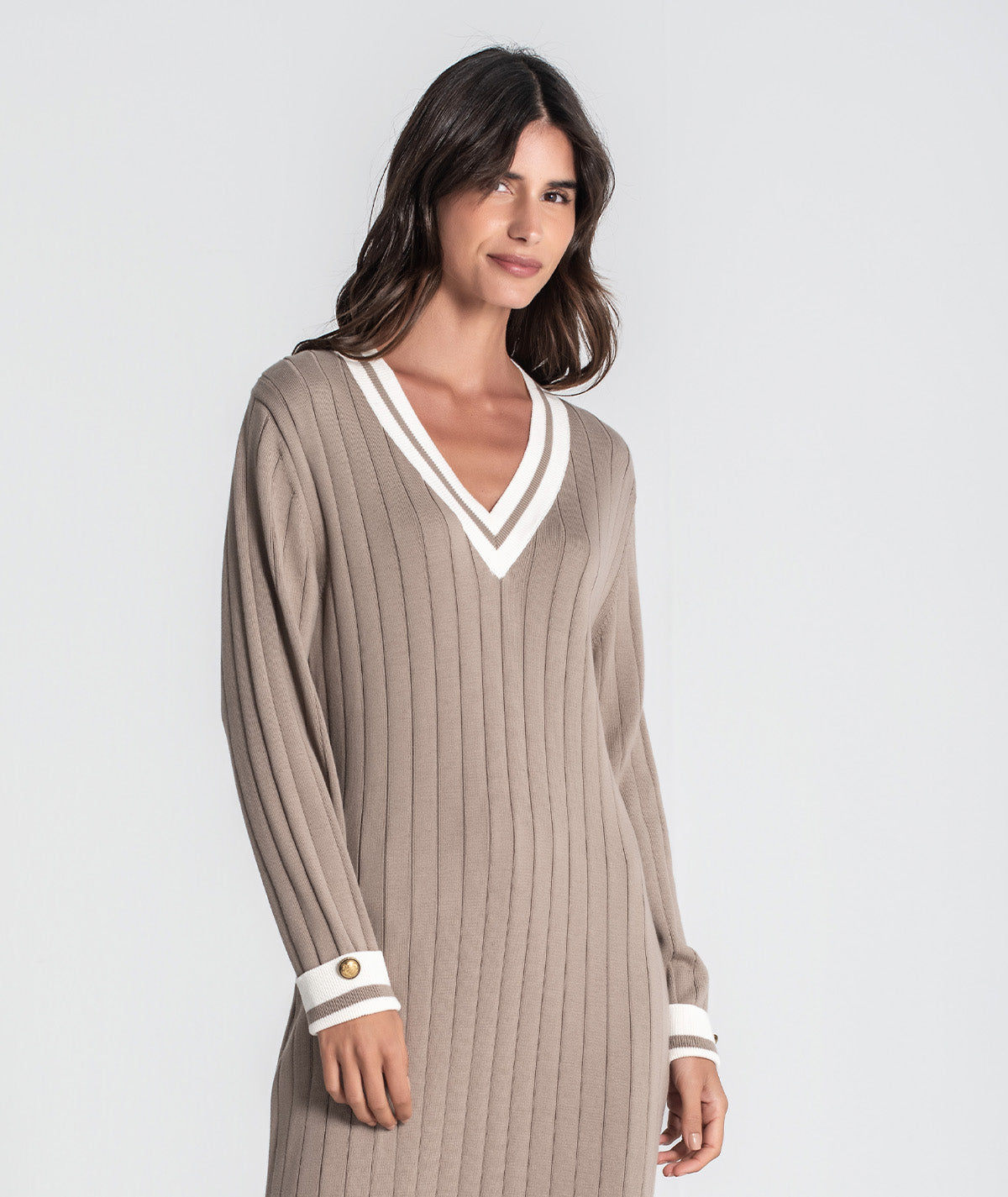 Vestido canelado com contraste no decote 3472