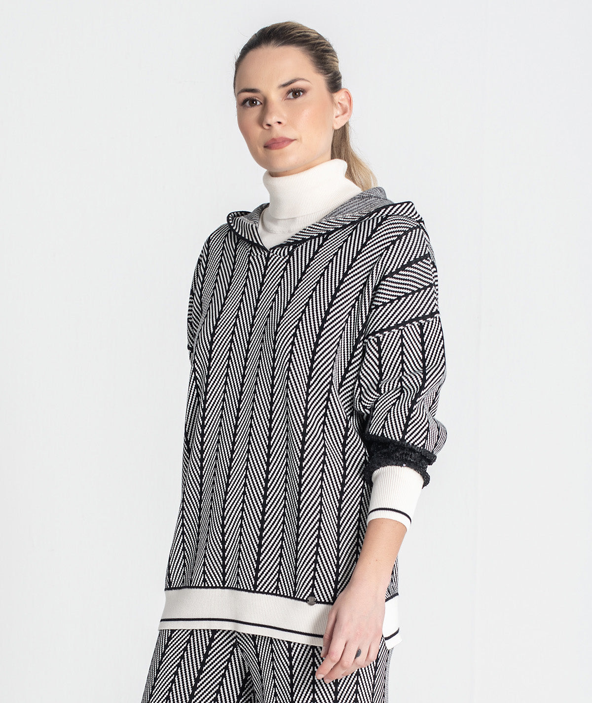 Camisola com jacquard e mangas lantejoulas 3477