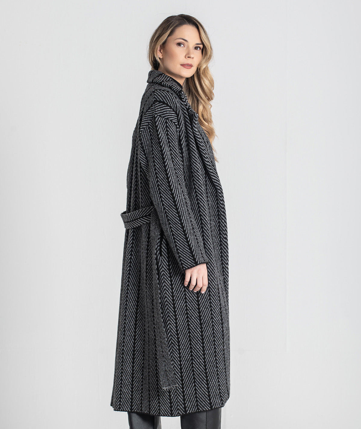 Casaco comprido com jacquard 3479