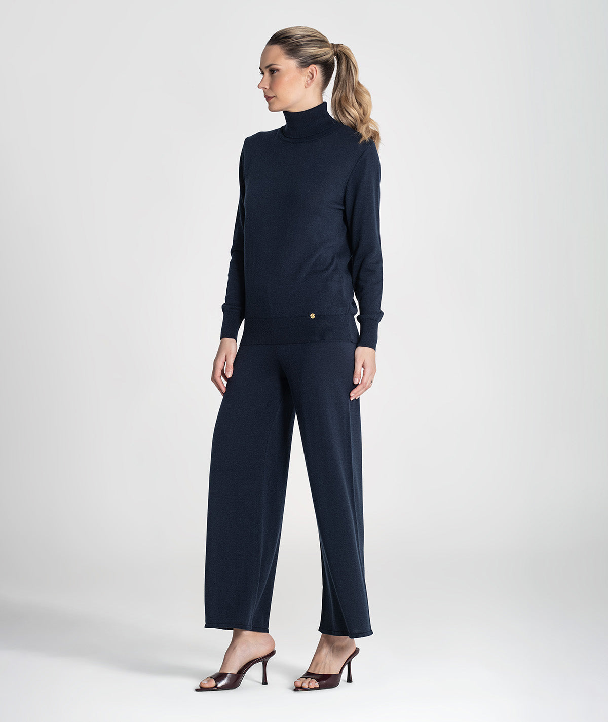 Camisola básica de gola alta 3480