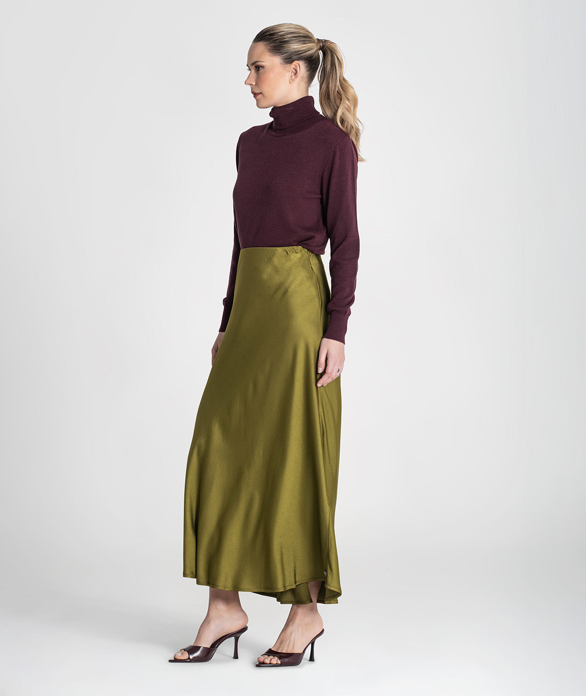 Camisola básica de gola alta 3480