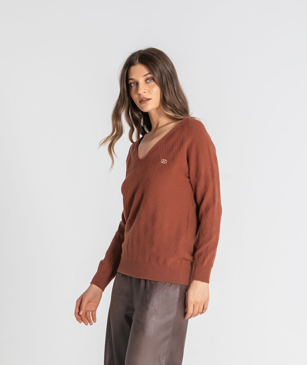 Textured jumper with plate r 3560