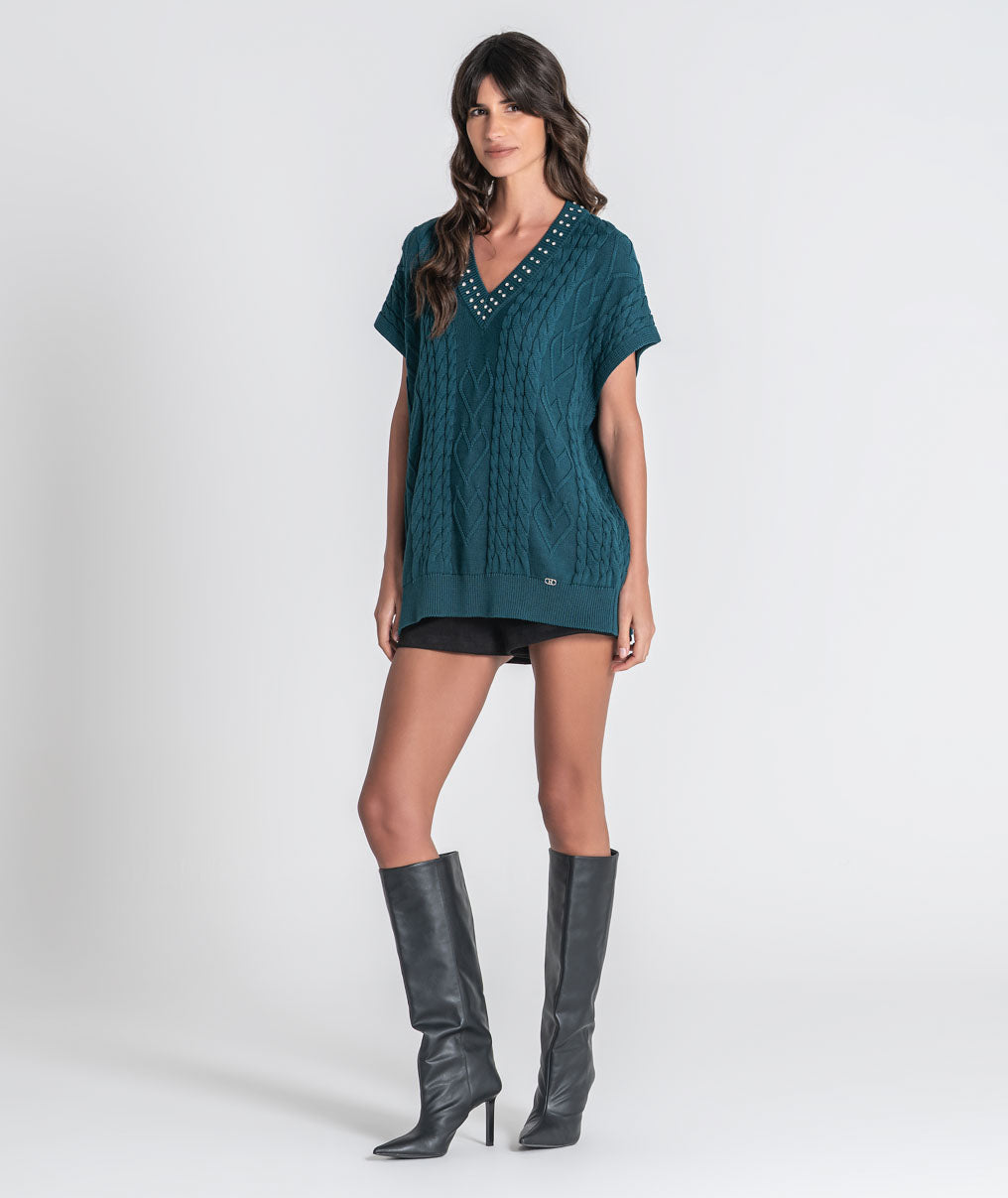 Sweater with rhinestones on the neckline 3580