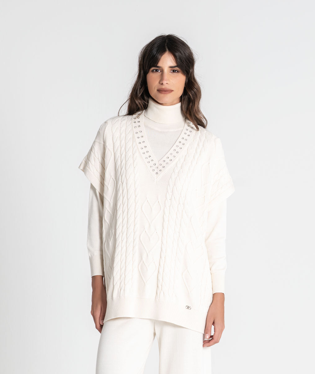 Sweater with rhinestones on the neckline 3580