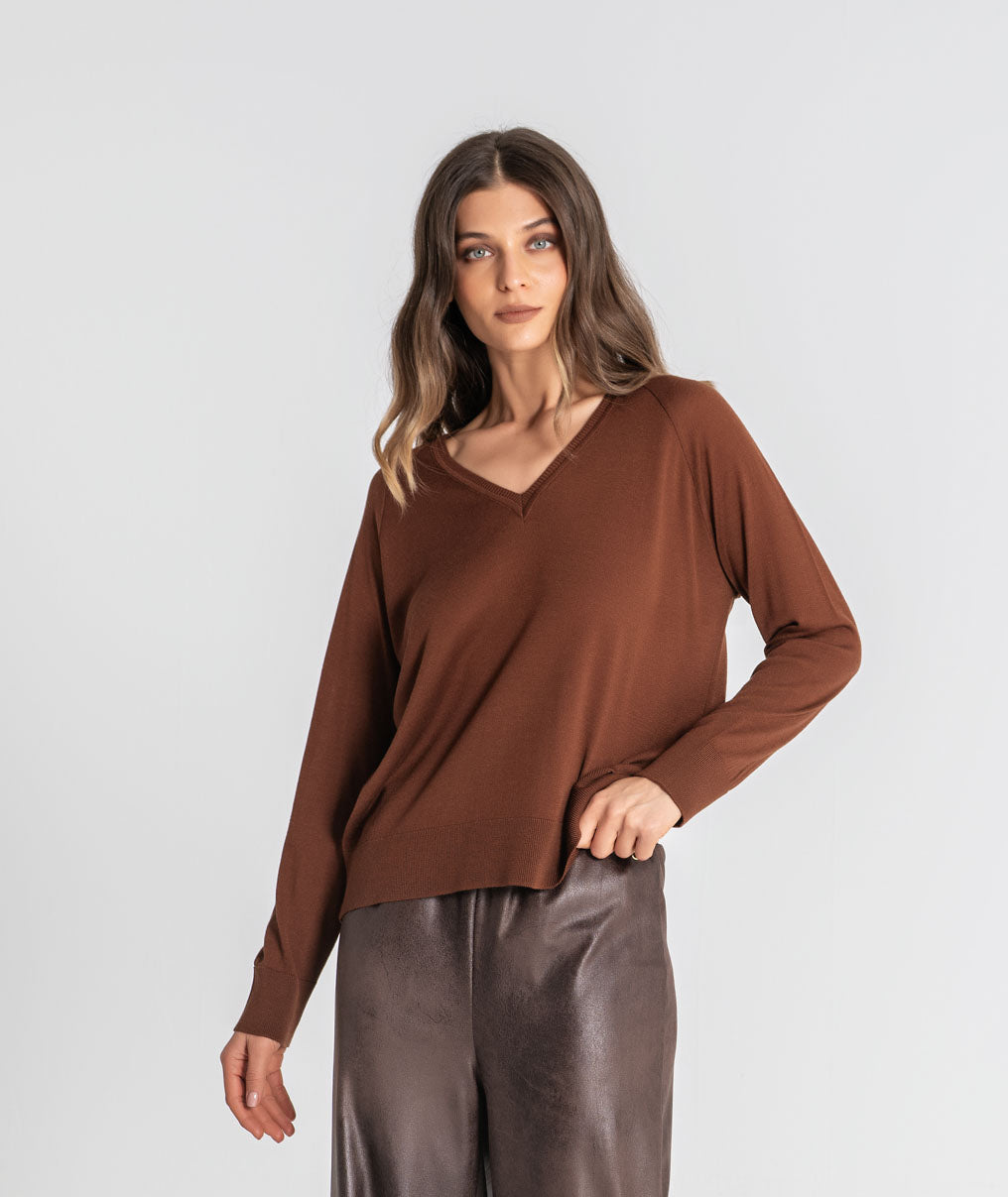 V-neck sweater 3589