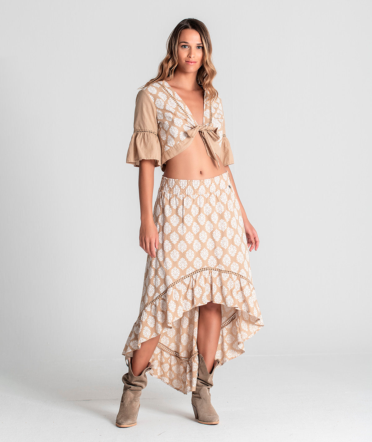 Blusa com laço na frente 6059