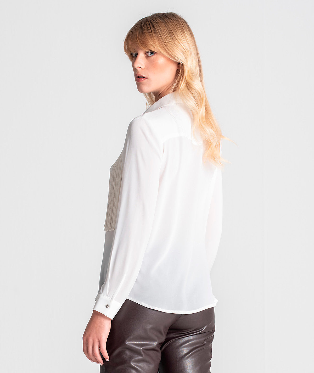 Blusa com franjas na frente 6107