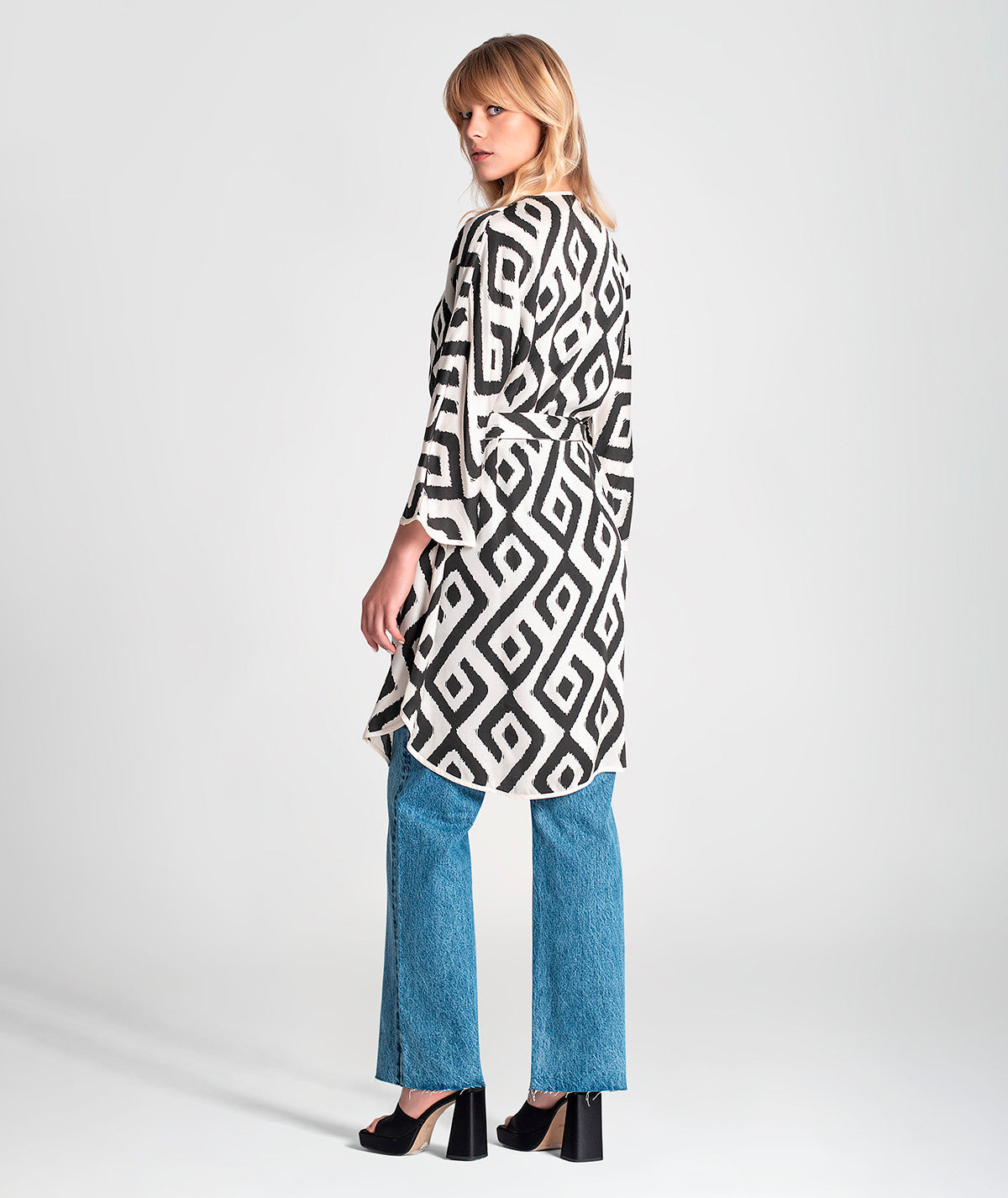 Casaco oversize com padrão 6111