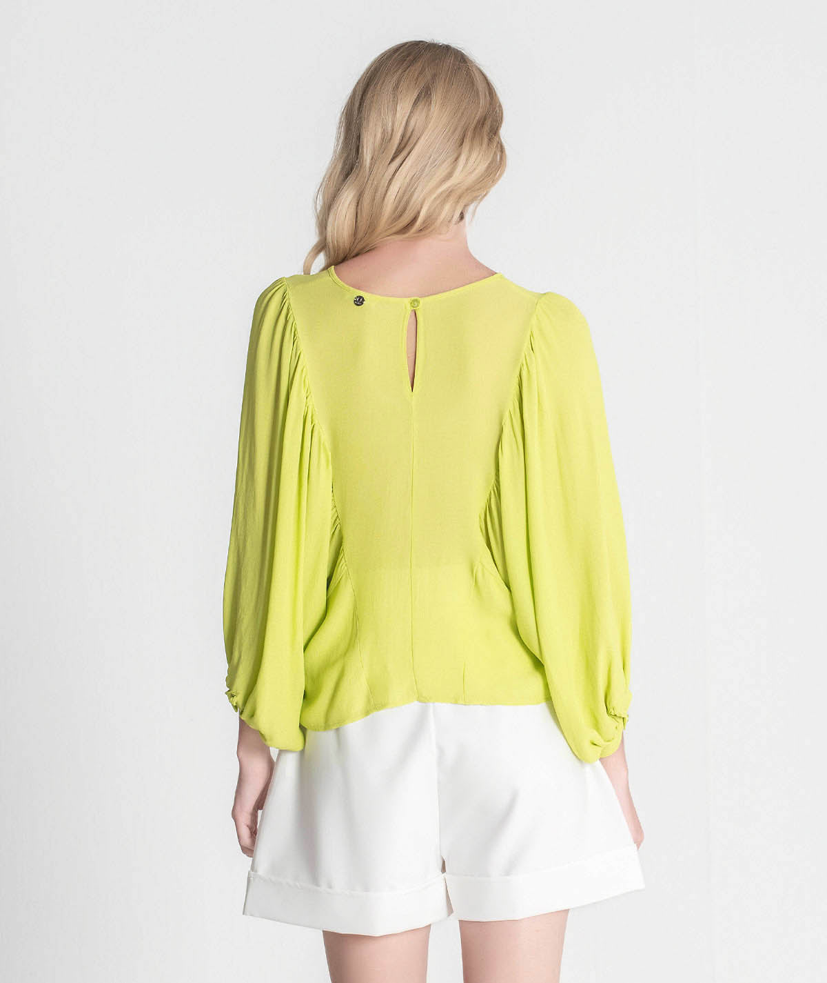 Blusa com franzido na frente 6223