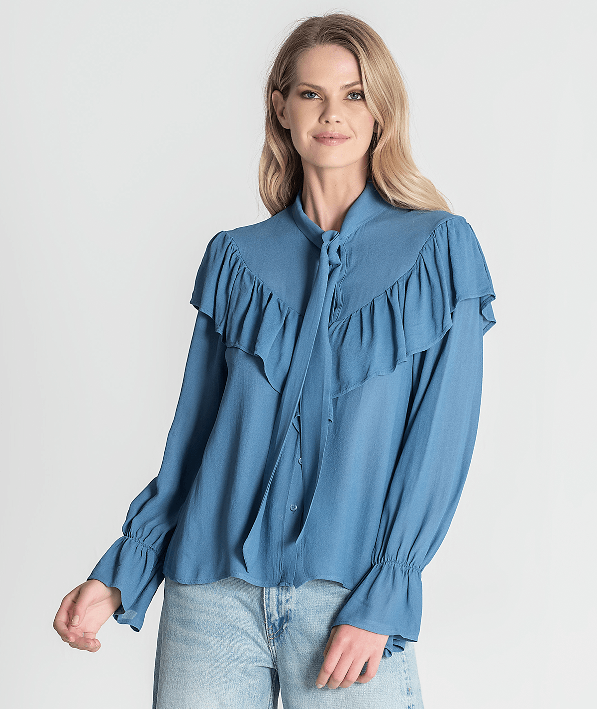 Blusa com folhos na frente e mangas 6225