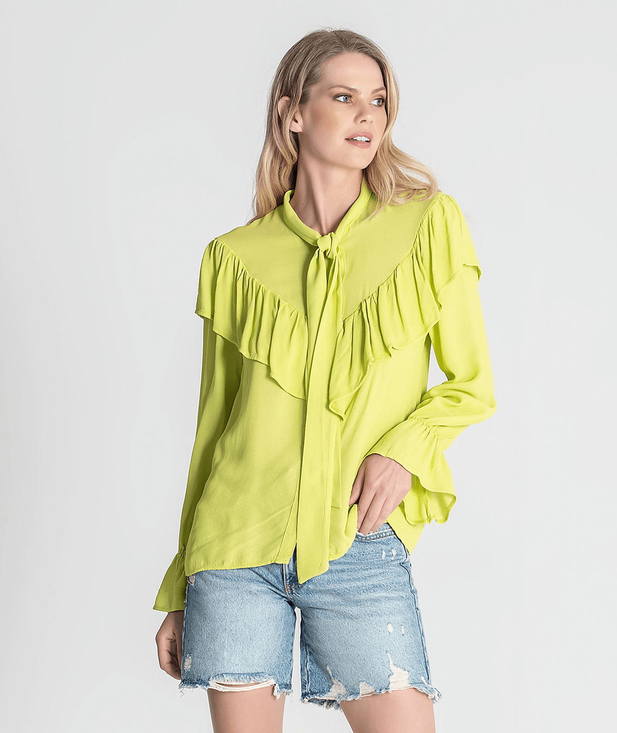 Blouse with ruffles on the front and sleeves 6225