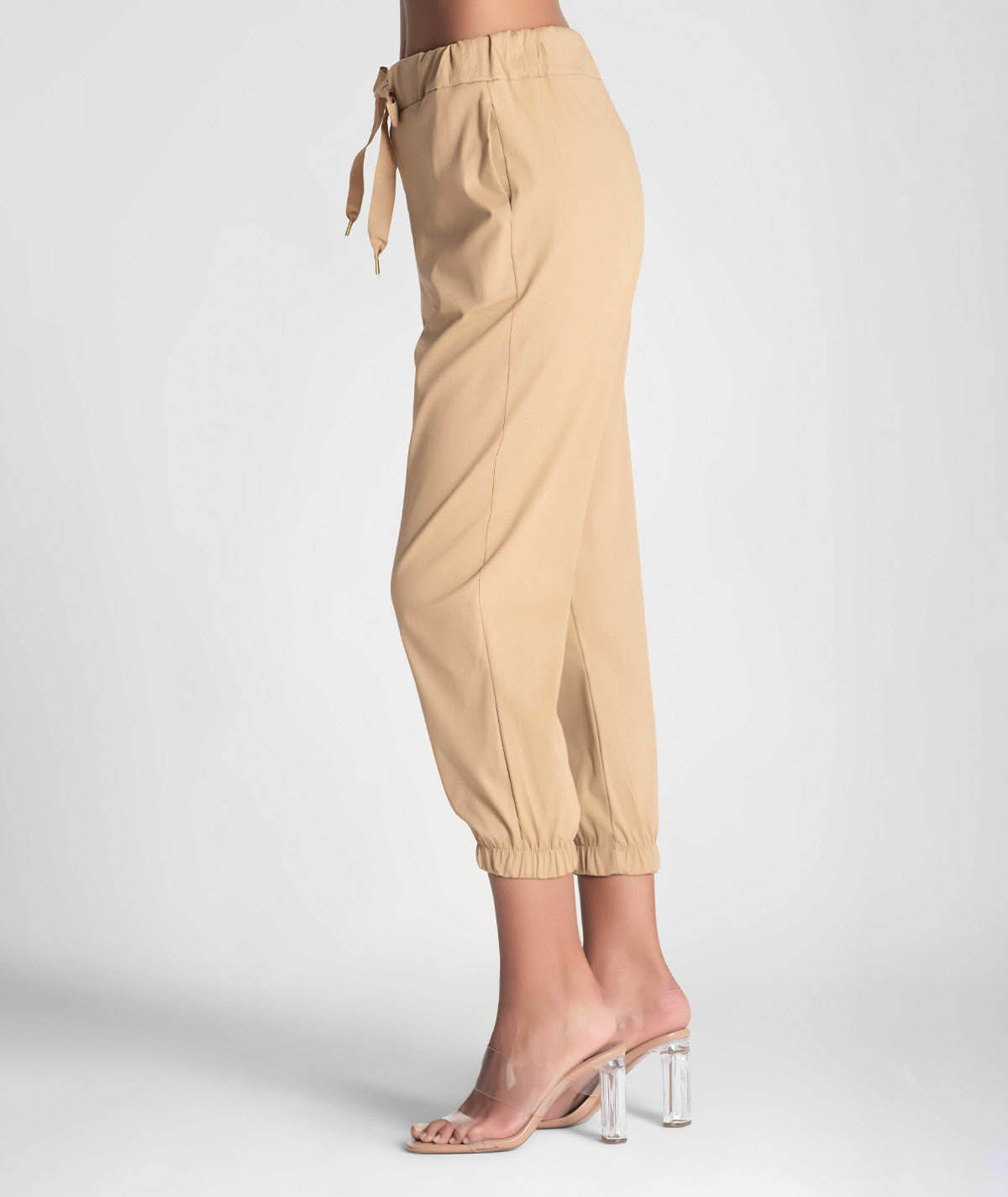Calças jogger com cordão ajustável 6243