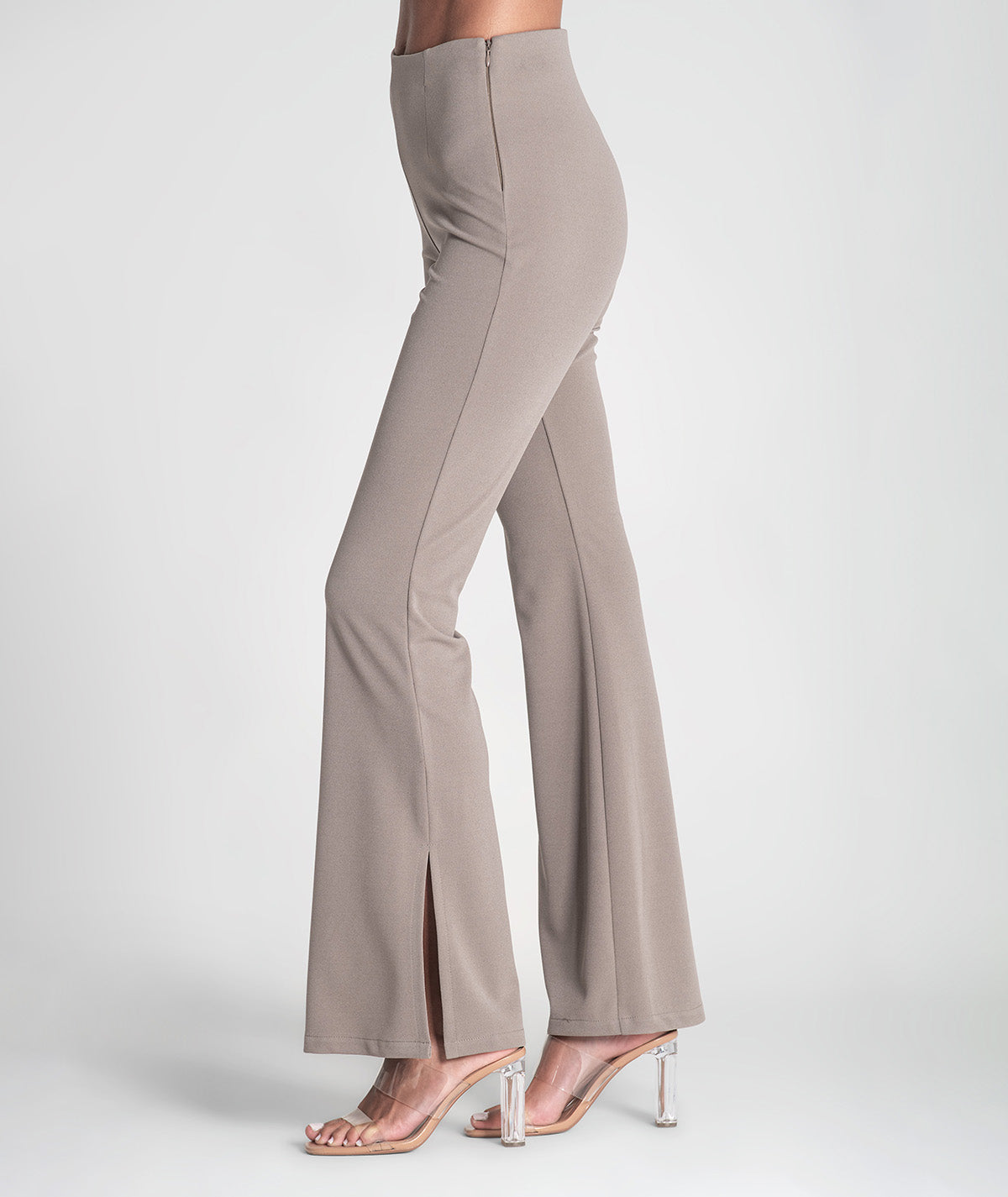 Calças boca de sino justas 6245