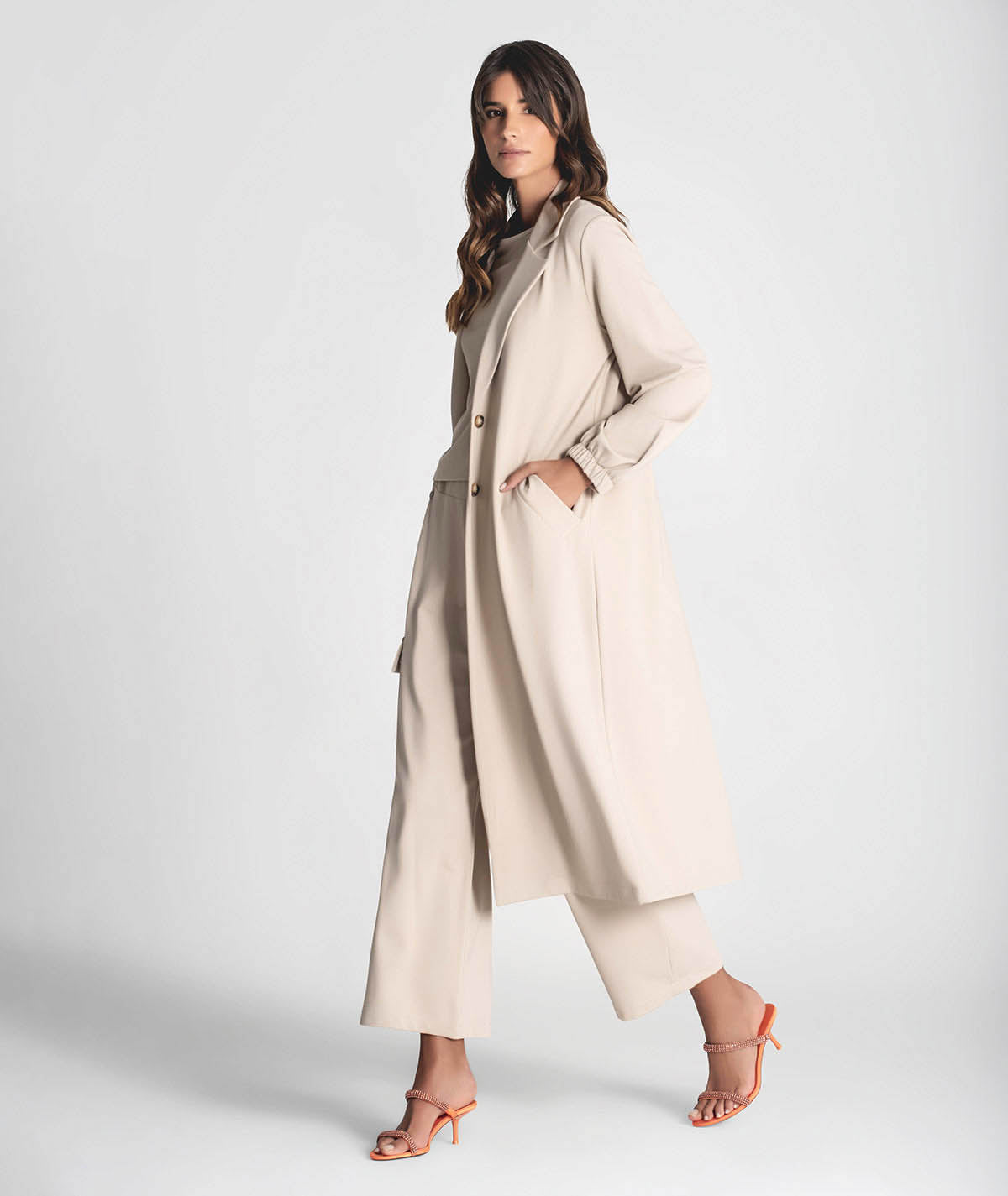 Long coat with buttons down the front 6252