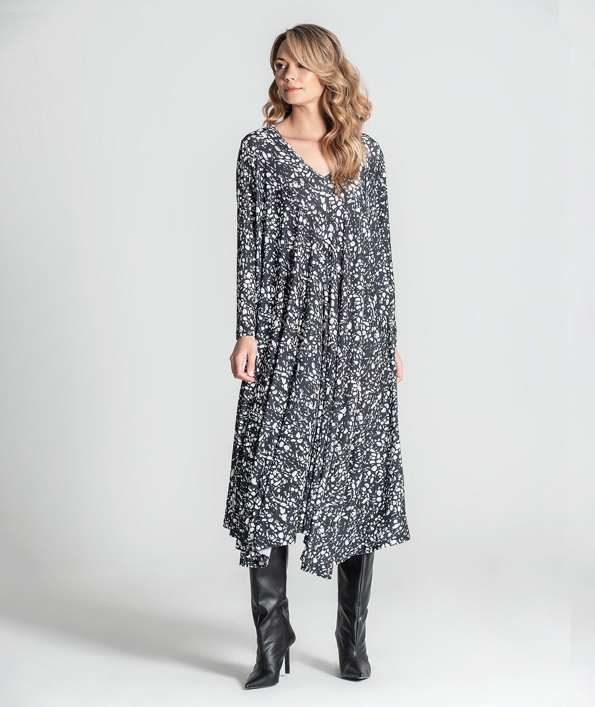 Vestido decote em v com padrão 6308