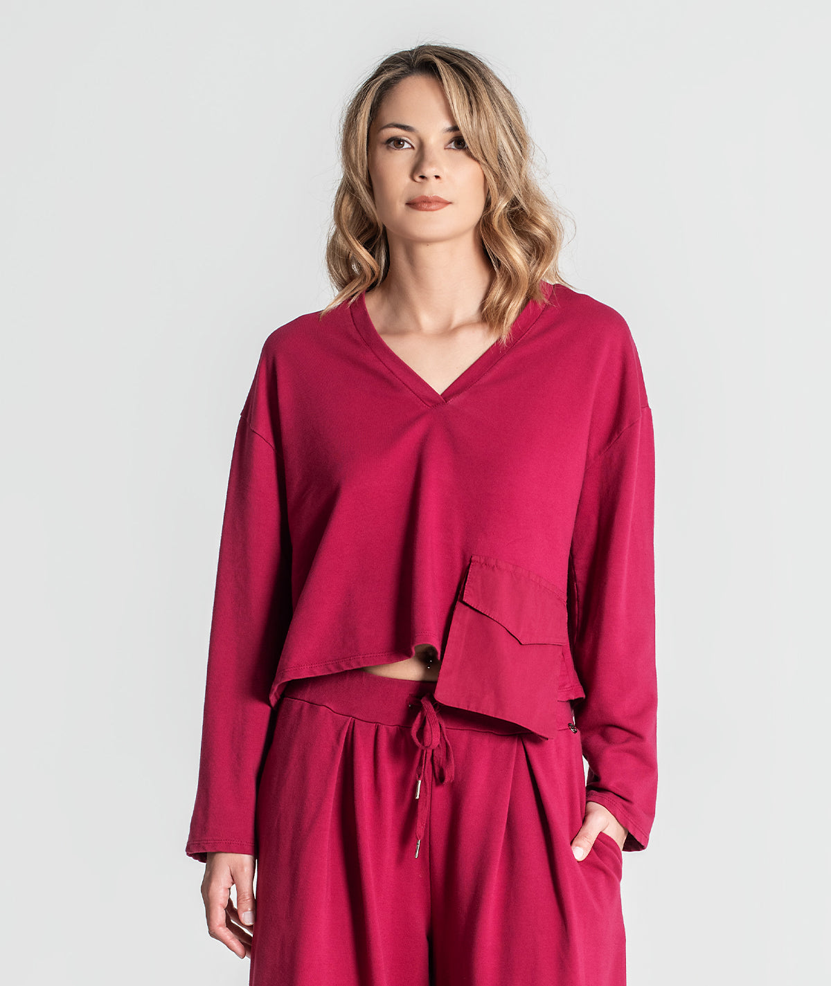 Sweater decote em v com bolso 6319