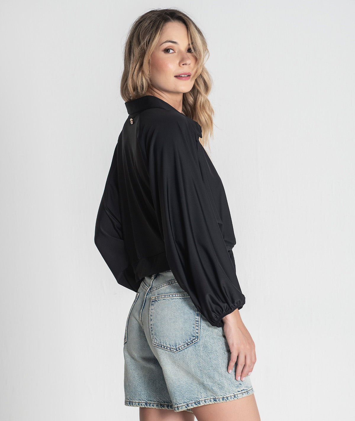 Camisa com nó na frente 6365
