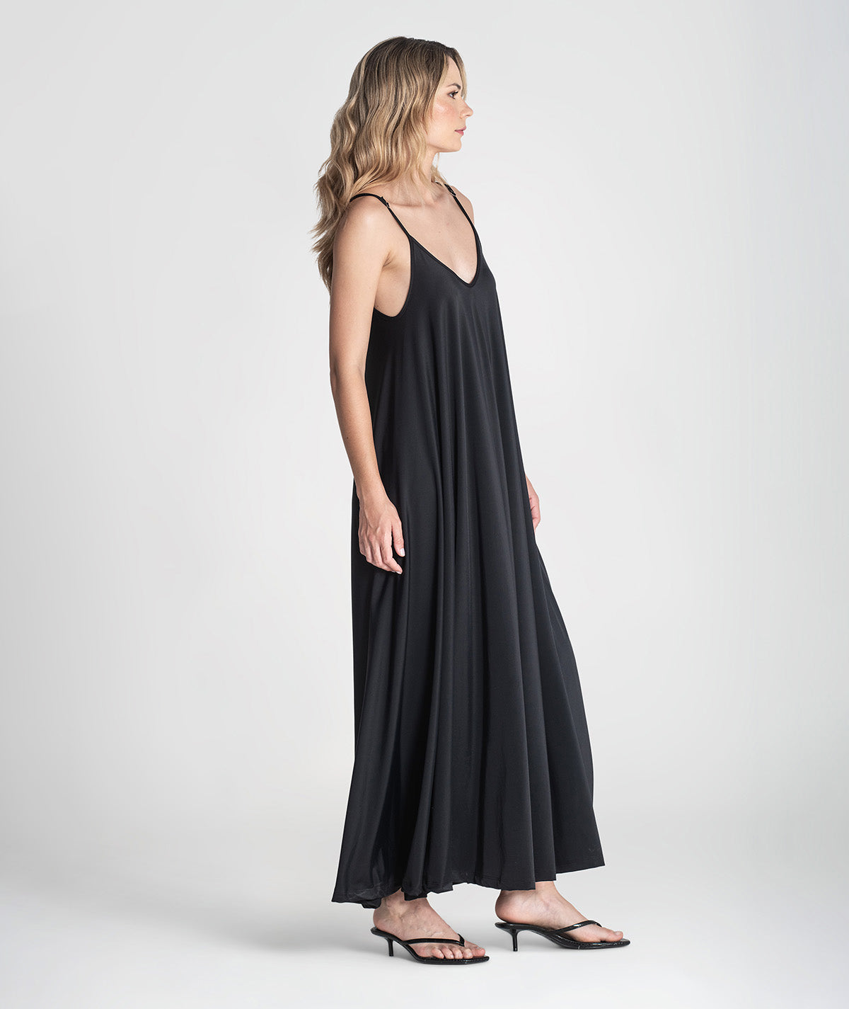 Vestido comprido com alças ajustáveis 6369