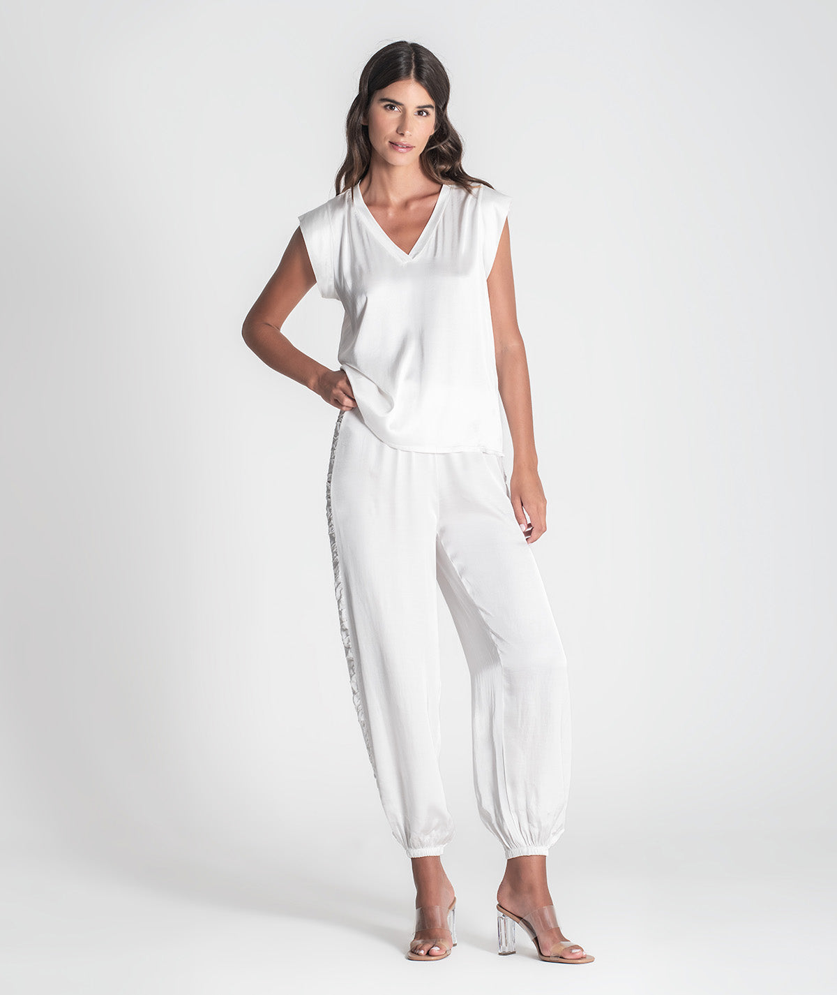 Blusa decote em v acetinada 6385