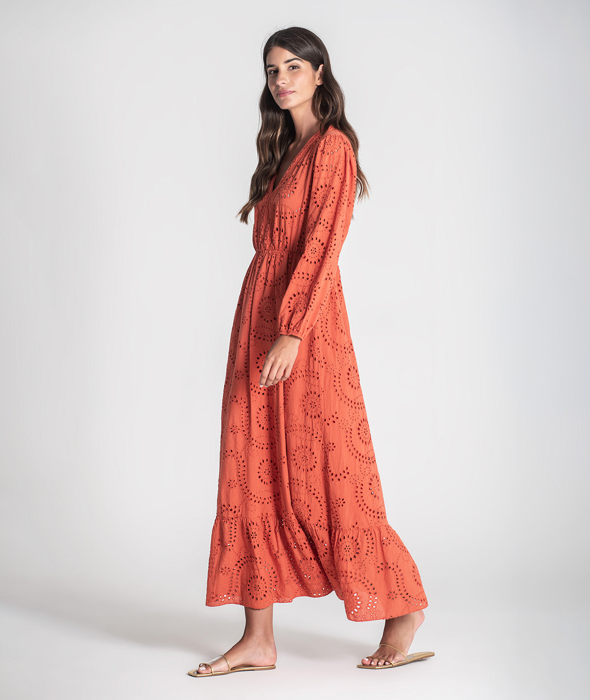 Vestido mangas compridas bordado inglês 6395