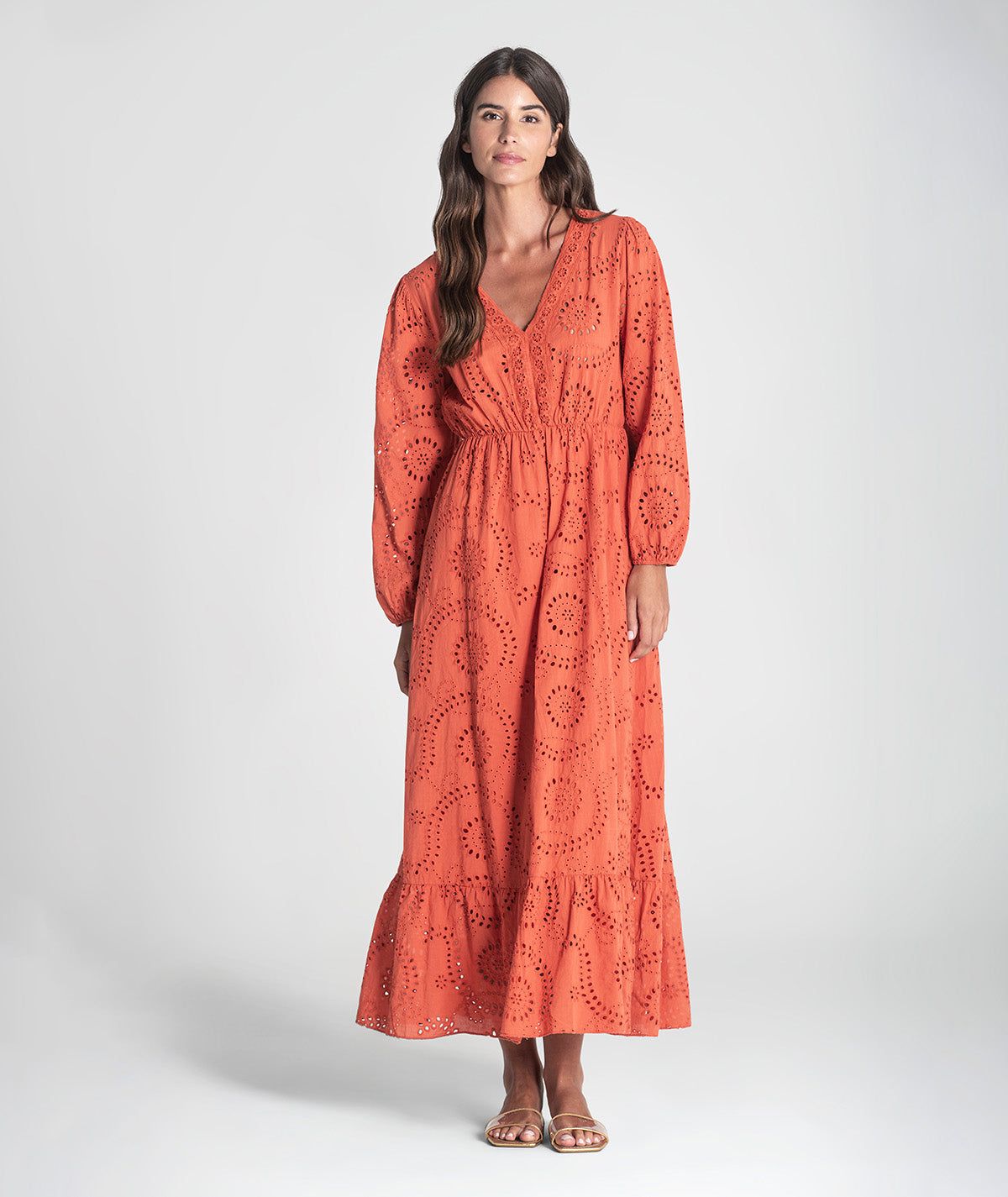 Vestido mangas compridas bordado inglês 6395
