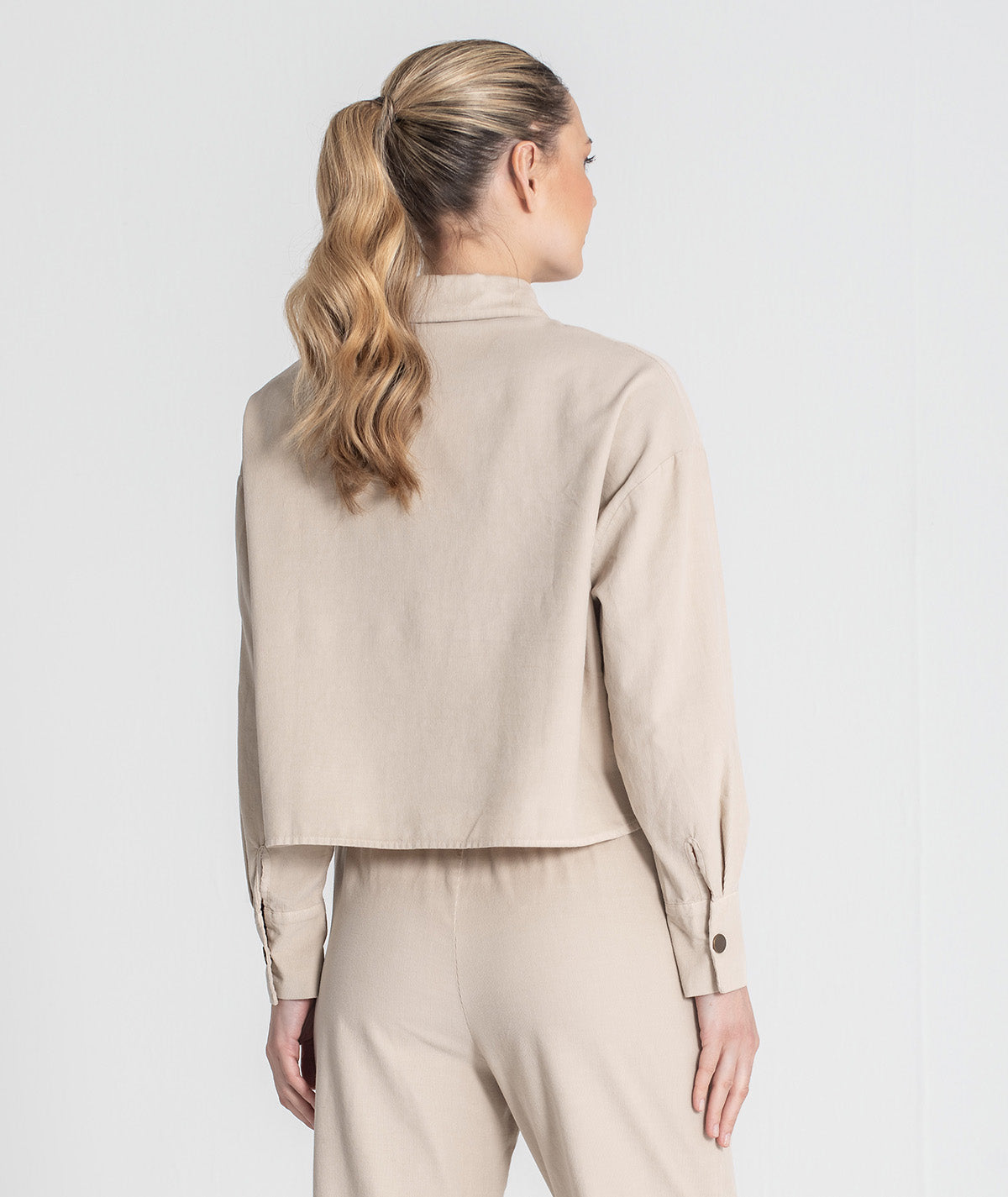 Camisa com botões 6431