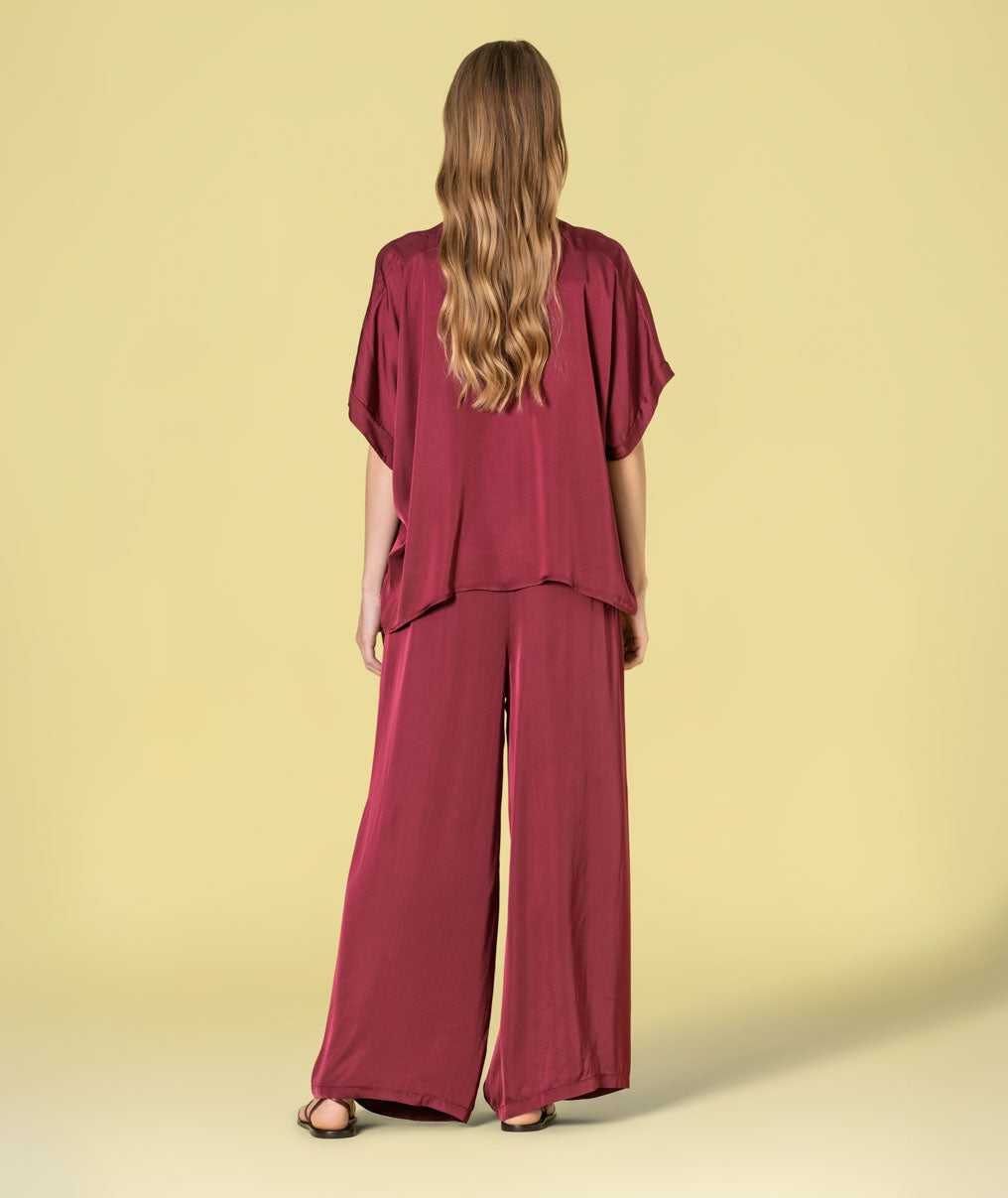 Satin short-sleeved blouse 6481