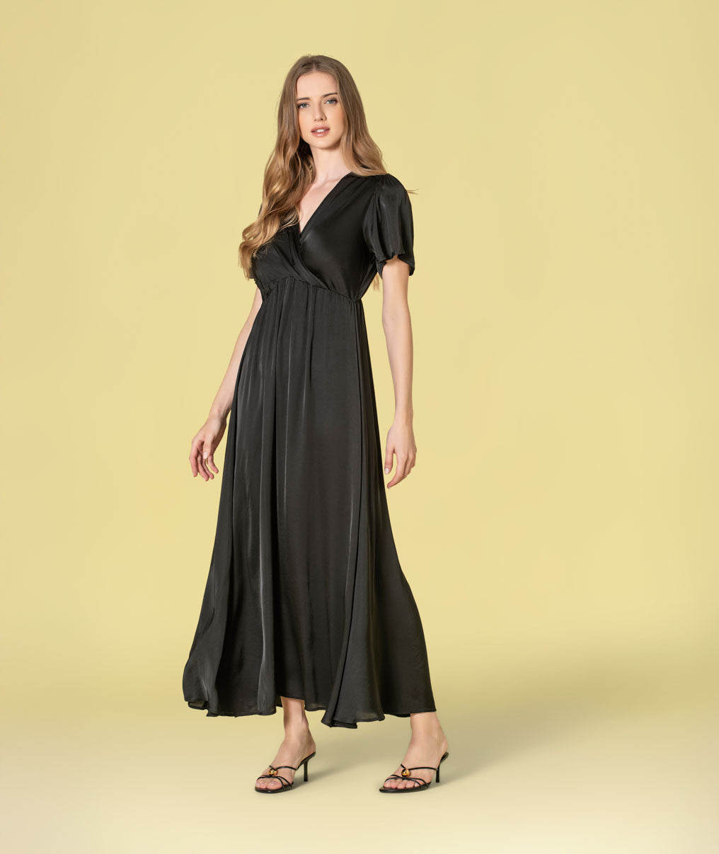 Vestido acetinado cruzado 6485
